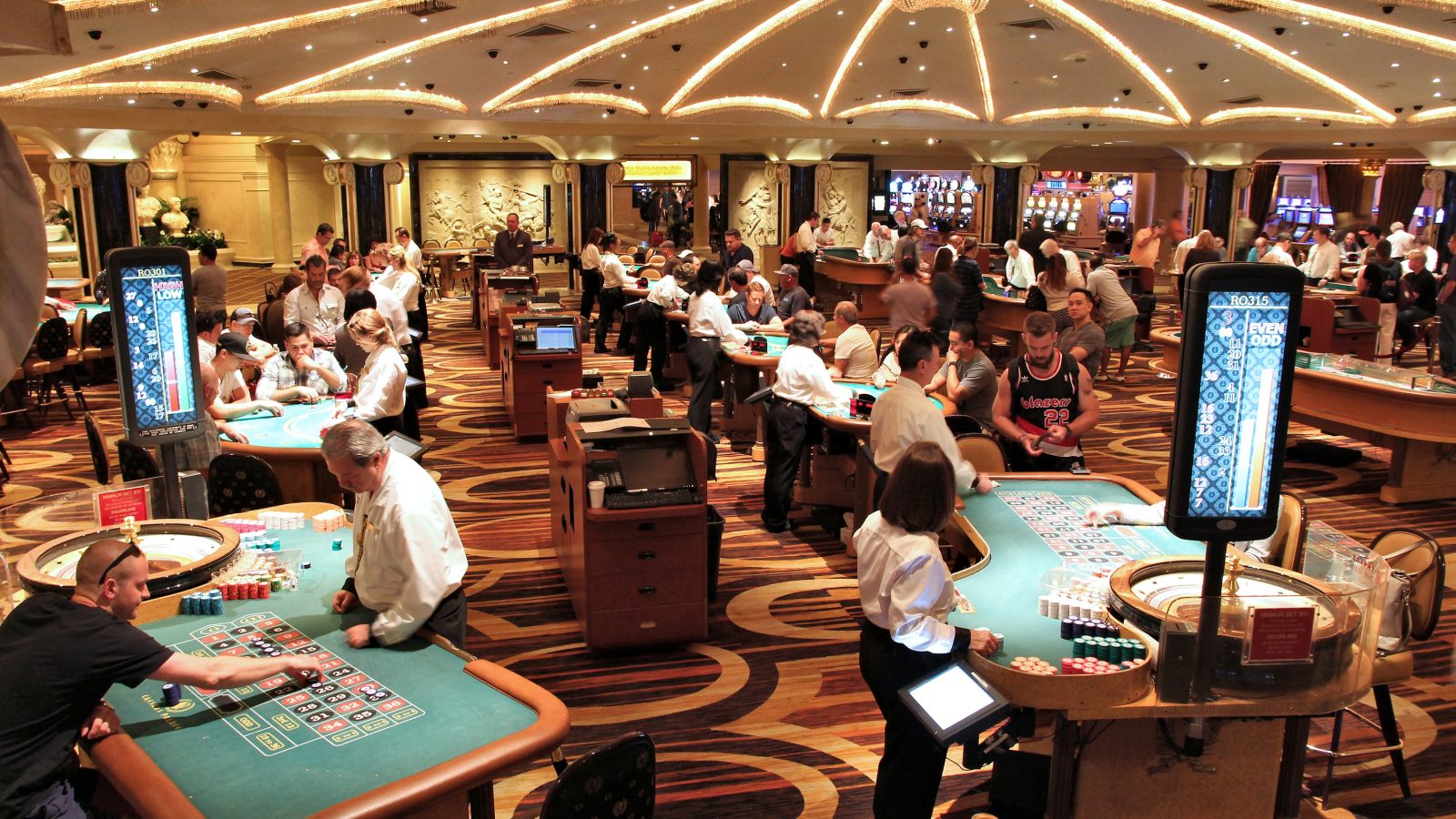 caesars palace table games