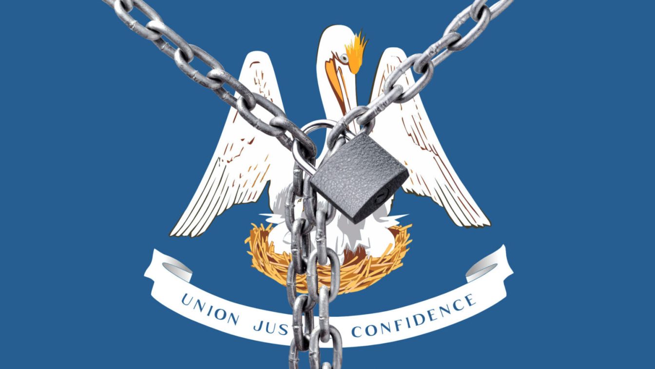 Louisiana flag chain