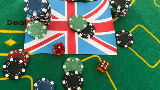 uk flag chips dice