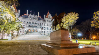 new york capitol building albany