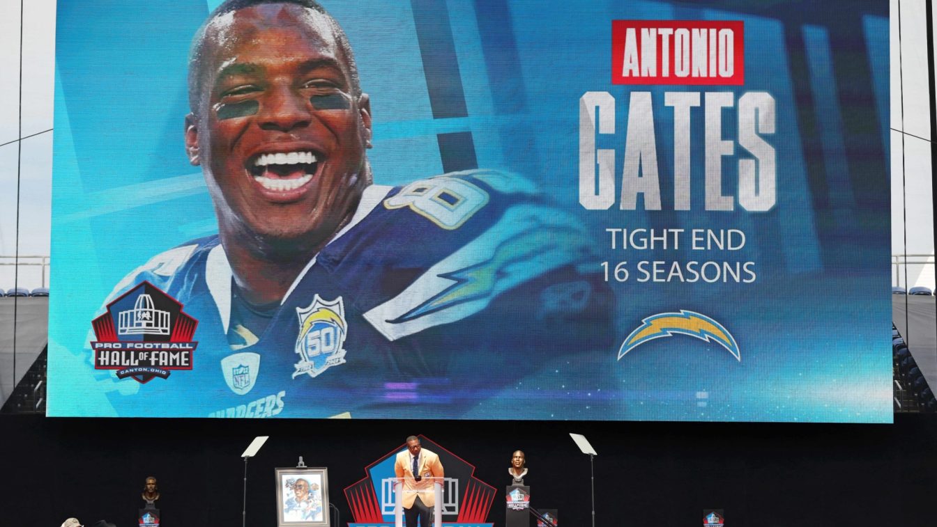 antonio-gates-poker