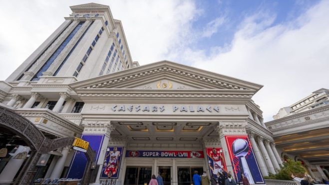 caesars palace las vegas entrance