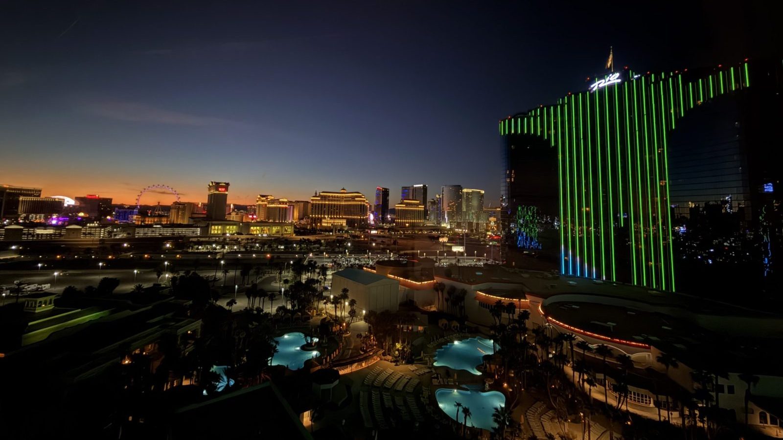 rio las vegas skyline