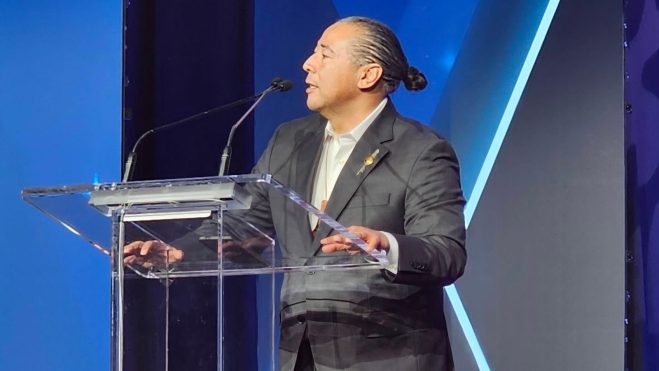 iga-chairman-david-bean-podium